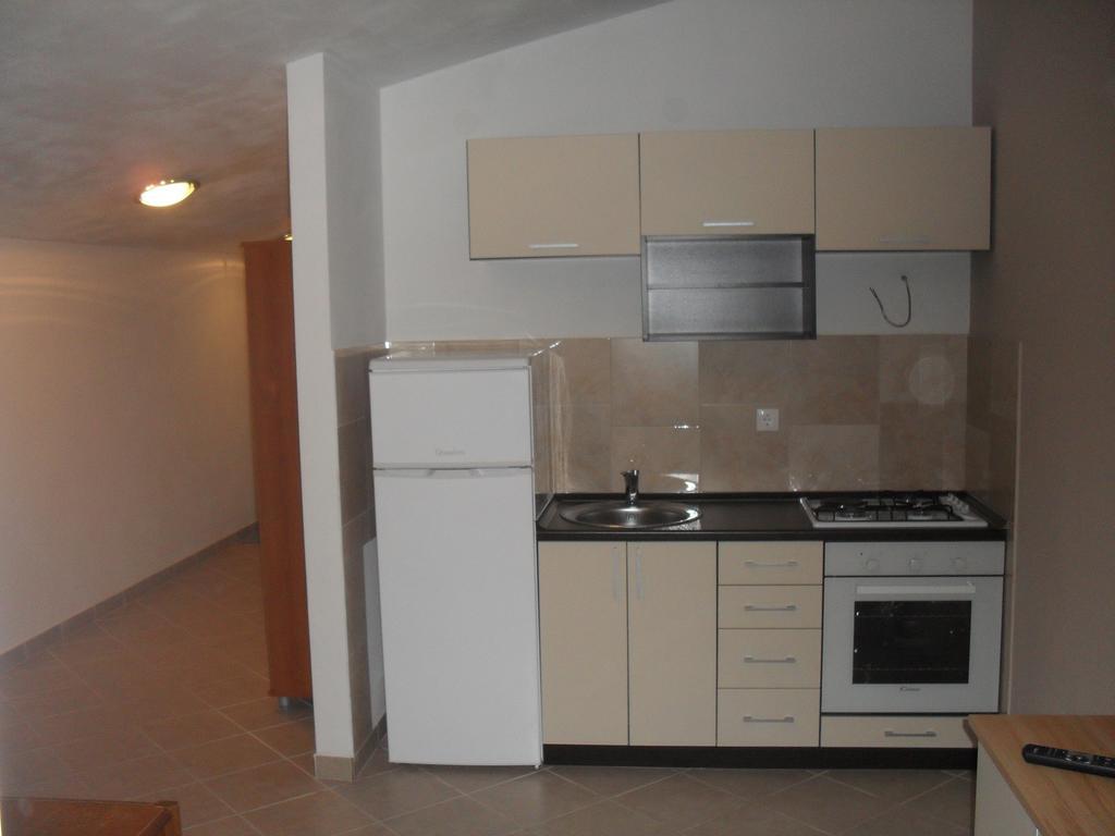 Apartments Jurjevic Novalja Bilik gambar